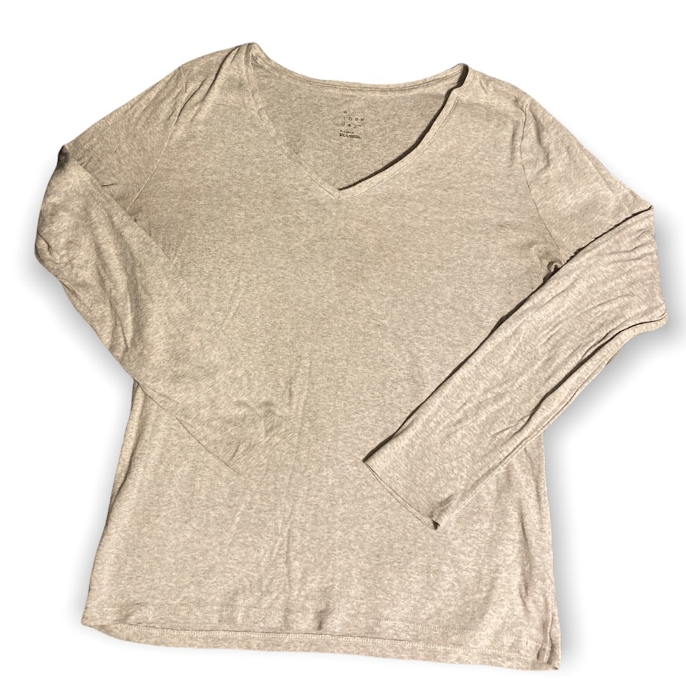 Heathered Long Sleeve Tee